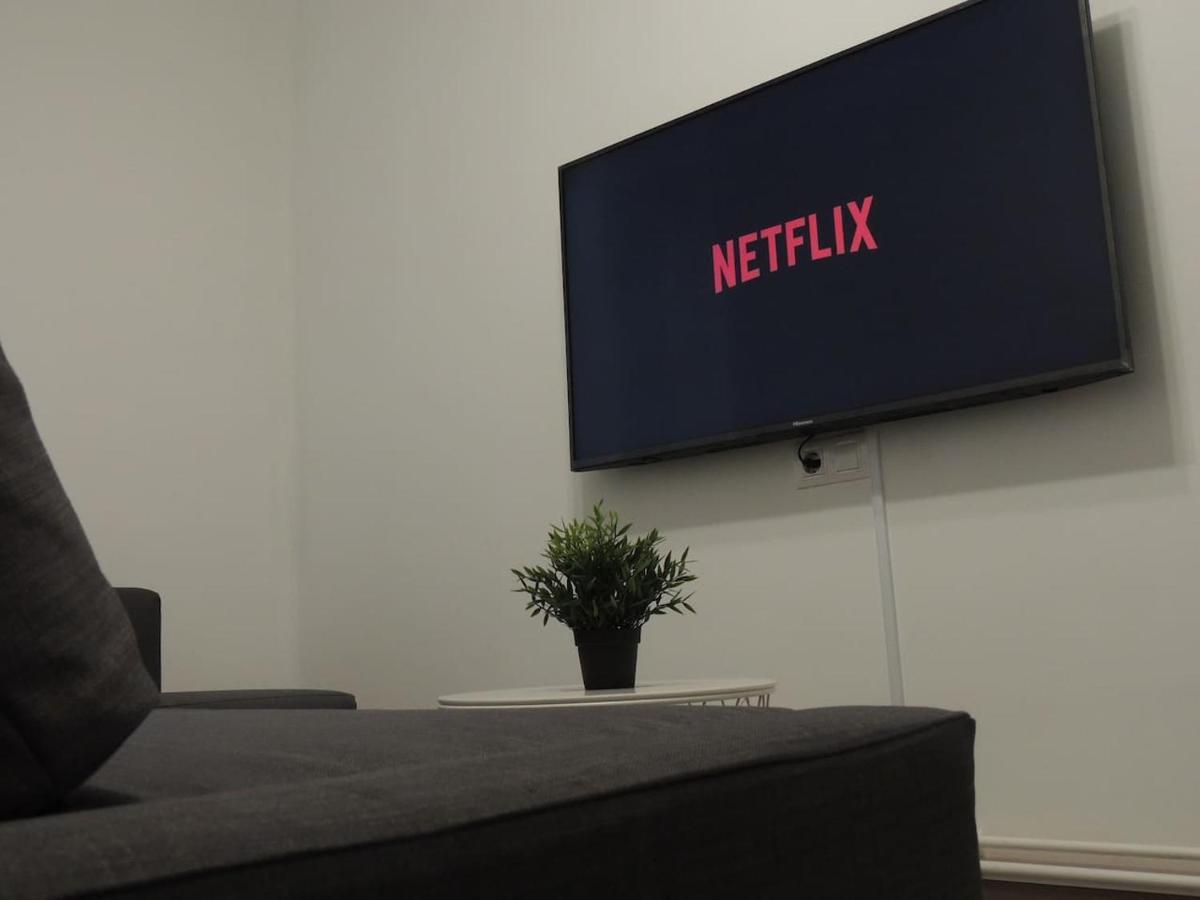 Precioso Piso En Oviedo, Parking, Wifi Y Netflix By Delabra Apartments Exterior foto
